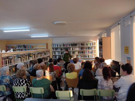 Imagen La Biblioteca Municipal renuenva sus dotaciones documentales a través de...